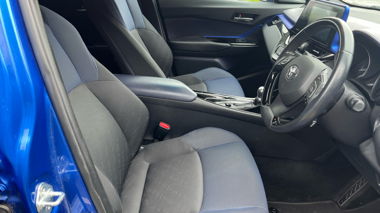 Toyota C-HR 1.8 Hybrid Dynamic 5dr CVT Hybrid Hatchback